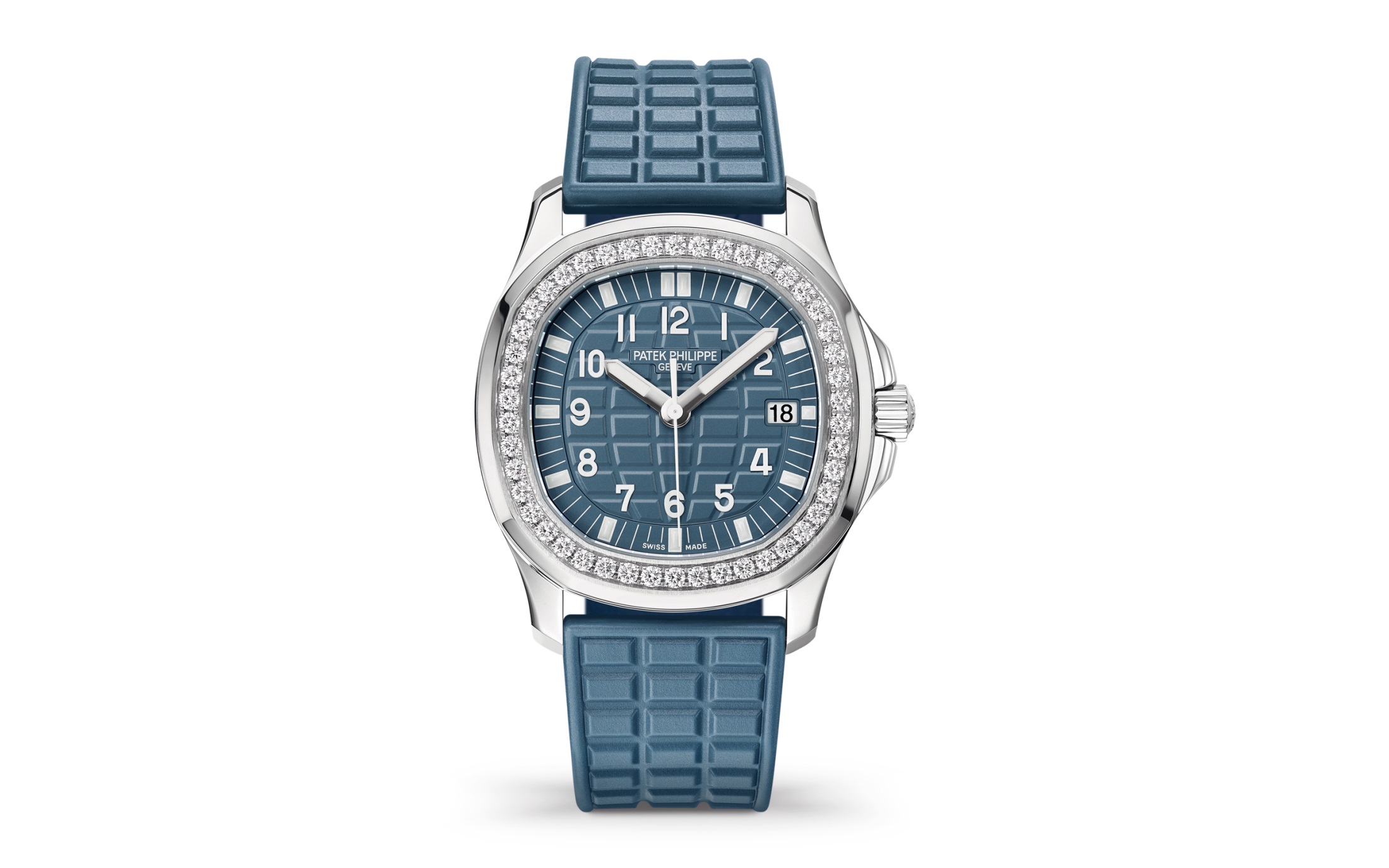 The blue-gray composite strap matches the blue-gray dial well and adorned with the same pattern.
