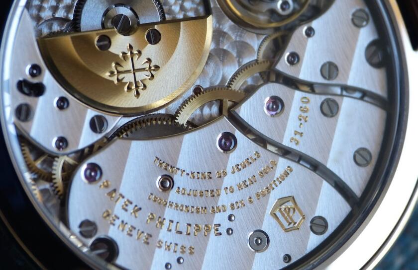 The movement has embodied the high level of watchmaking craftsmanship of the brand.